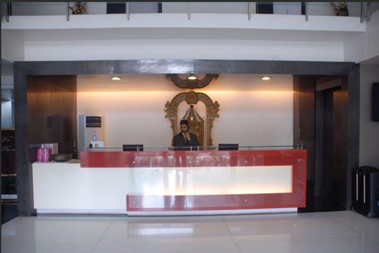 Hotel T.A.P. Gold Crest 벵갈루루 내부 사진